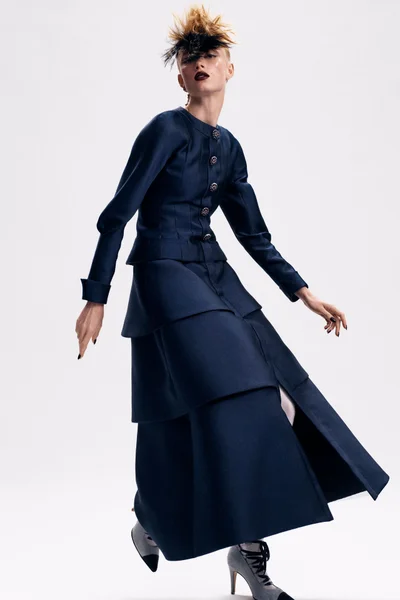 Look 27